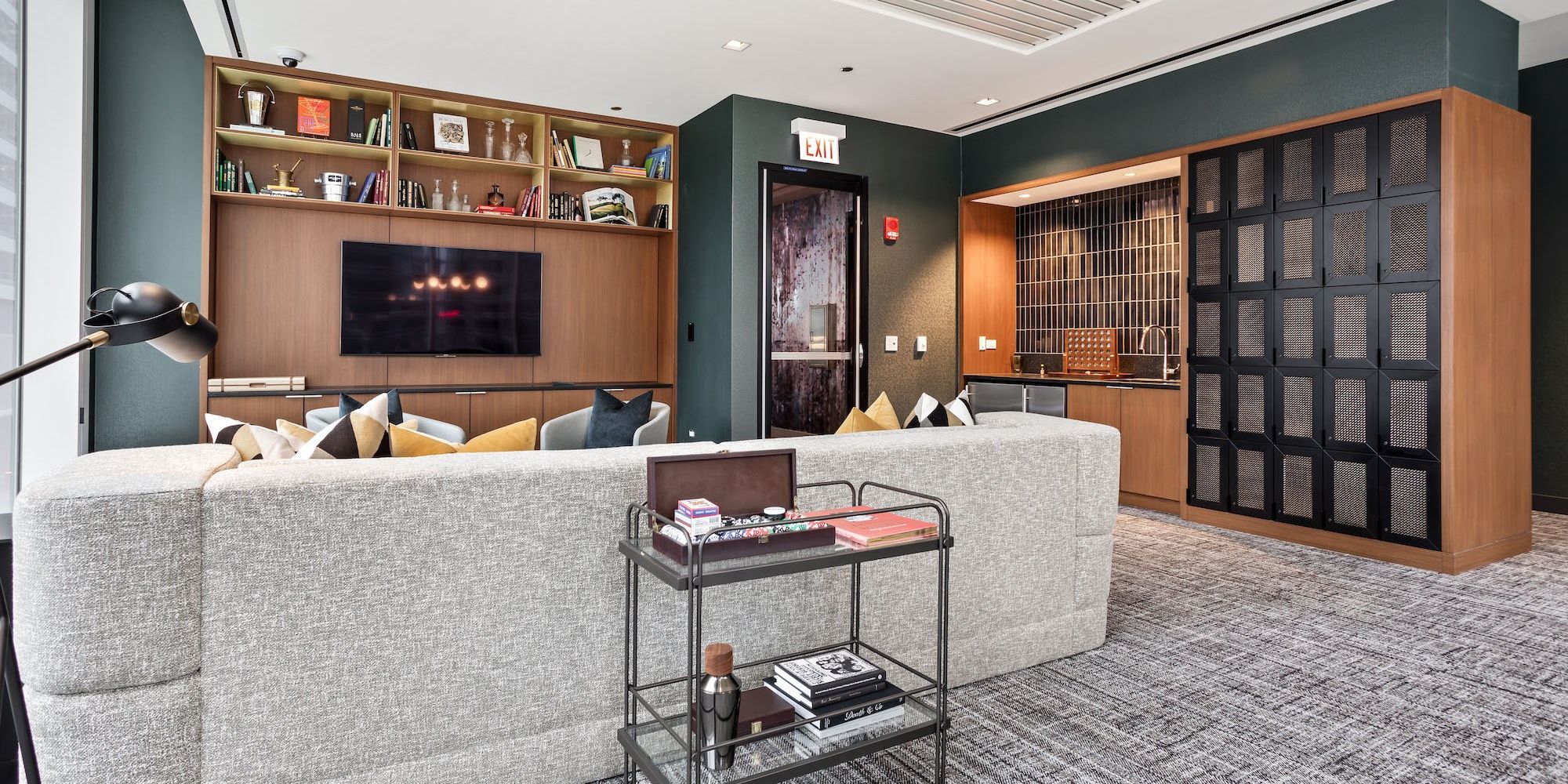 08 Wolf Point East